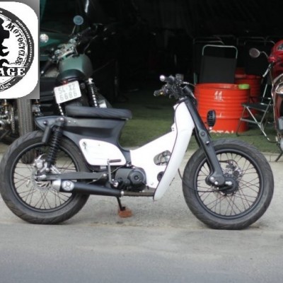 Honda Super Cub 50 lên dáng bobber