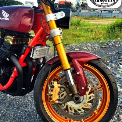 Honda CB750 độ Cafe Racer