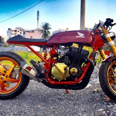 Honda CB750 độ Cafe Racer