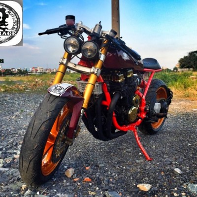 Honda CB750 độ Cafe Racer