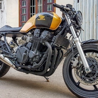 Honda CB750 độ cafe racer