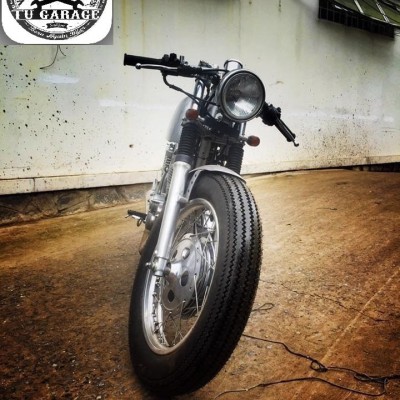 Yamaha SR 400 Cafe Racer mod by Tự Thanh Đa