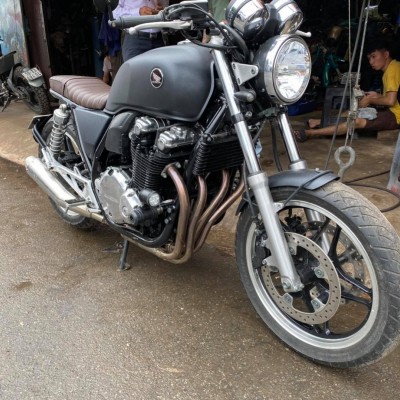 Honda CB1100 mod Nhẹ Nhẹ by Tự Thanh Đa
