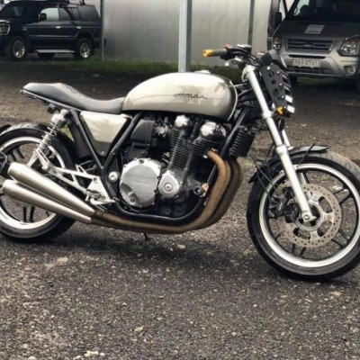 HONDA CB1100 ĐỘ PHONG CÁCH RETRO “KHÁC BIỆT” TẠI GARAGE MOTO TỰ THANH ĐA