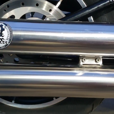 Làm pô cho harley solftail âm thanh vừa đủ để giải tán đám đông