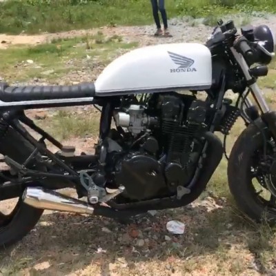 Honda CB750 Cafe Racer mod by Garage Tự Thanh Đa