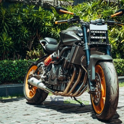 Benelli BJ600GS độ streetfighter cực ngầu của Garage Tự Thanh Đa