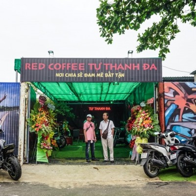 RA MẮT RED COFFEE TỰ THANH ĐA - THÊM SÂN CHƠI CHO GIỚI BIKER