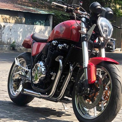 “Xế nổ” Honda CB1100 độ Racer Bob của dân chơi Thanh Hoá